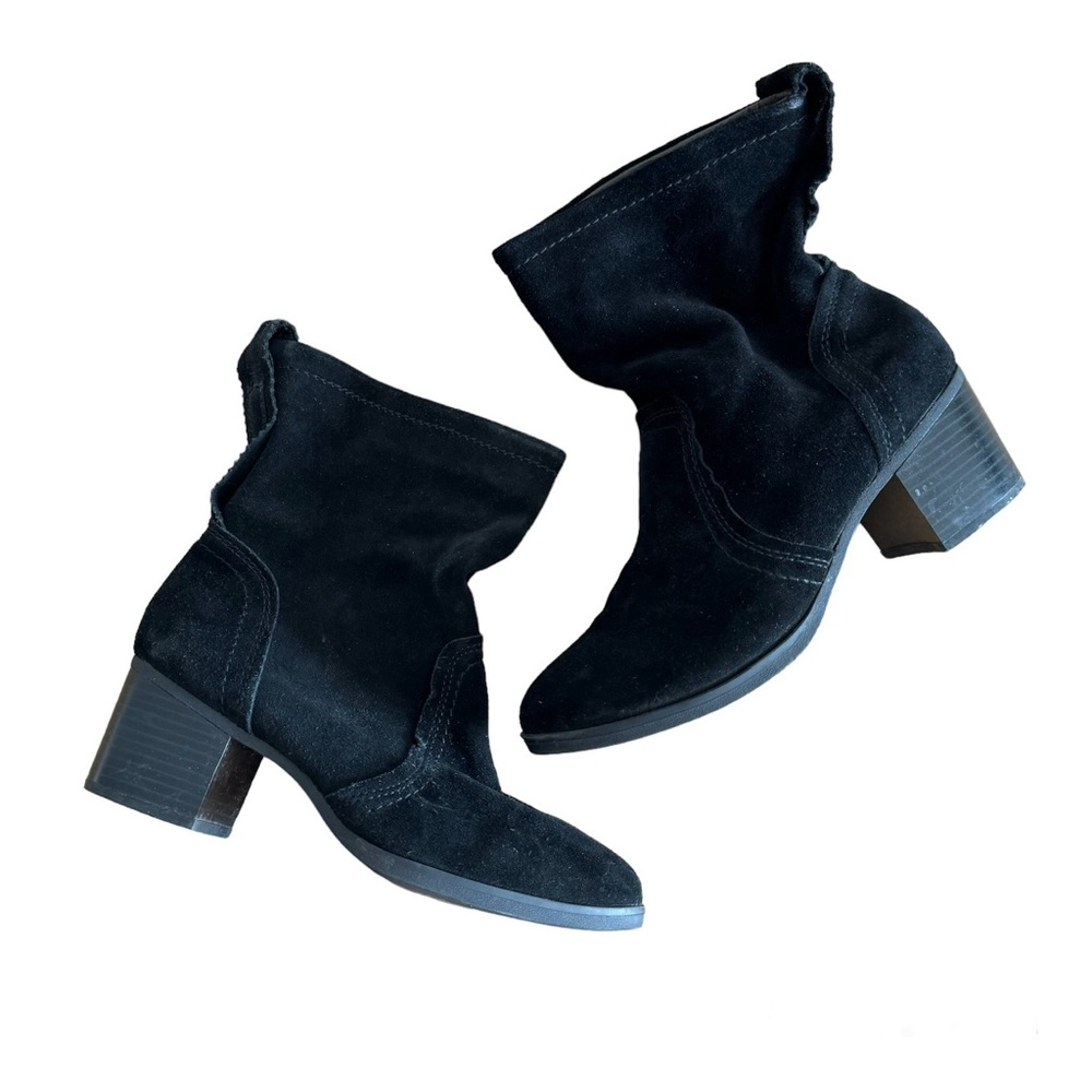 White Mountain Behari Genuine Suede Chunky Heel Boots